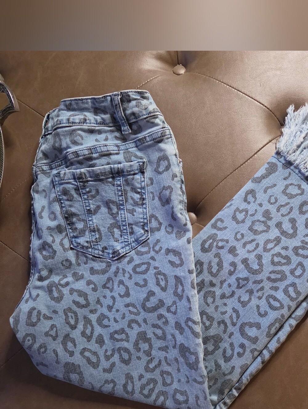 Via Ritina Leopard Print Fringe Hem Jeans